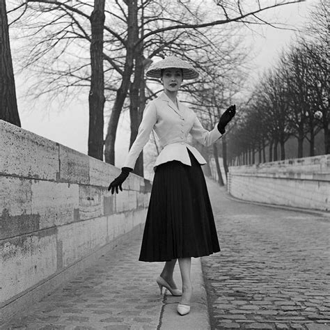 christian Dior new look history